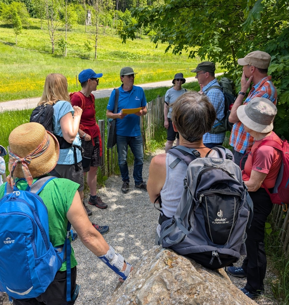 Über die Kreuzleshöhe zum Ziegenhof